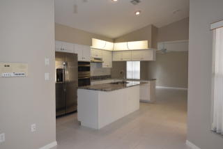 30215 Laurelwood Ln, Zephyrhills FL  33543-4424 exterior