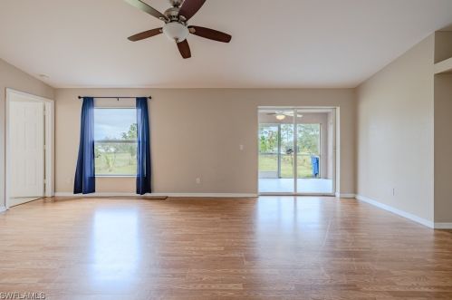 4085 60th Ave, Naples FL  34120-2663 exterior