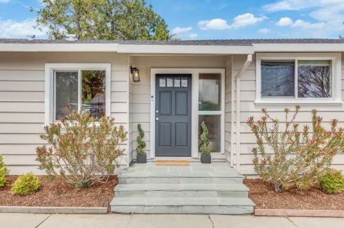 178 San Carlos Ave, Redwood City, CA 94061-3517