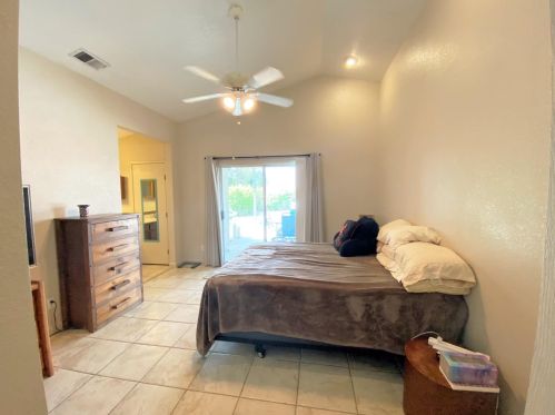 5539 Greenoaks Dr, Riverbank CA  95367-3844 exterior