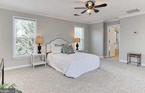 14286 Chalfont Dr, Haymarket VA  20169-2632 exterior