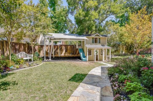 7577 Trotter Way, Pleasanton CA  94566-3121 exterior