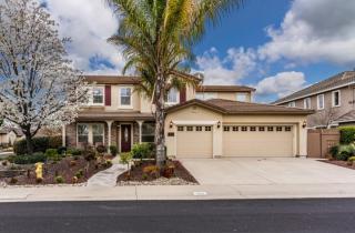 1664 Goldstar St, Roseville, CA 95747-4901