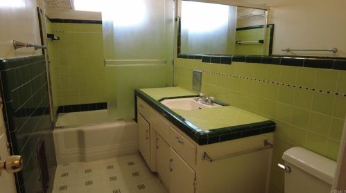 6156 Acorn St, San Diego CA 92115-4000 exterior