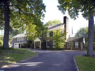 501 Rose Ln, Haverford PA  19041-1625 exterior