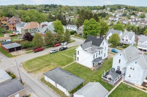 225 Station St, Mc Donald PA  15057-1137 exterior