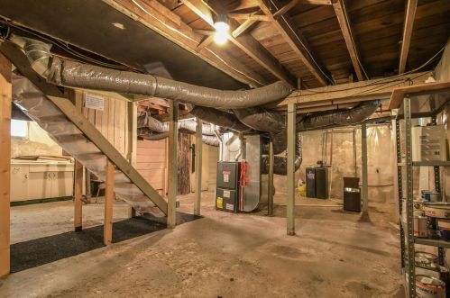 413 Park St, Bellefontaine OH  43311-2447 exterior