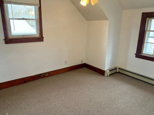 24 Blackstone St, Cumberland RI  02864-7027 exterior