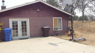 14658 Fiddleneck Ln, Prather, CA 93651-9732