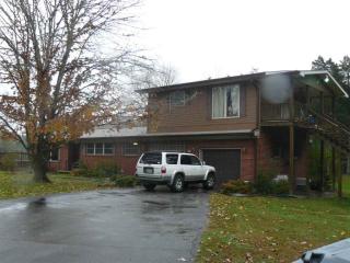 121 Lone Mtn Boat Dock Ln, Tazewell, TN 37879-6170