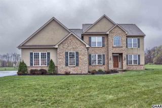107 Woods Dr, Navy Sup Dpt, PA 17050-2743