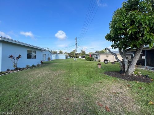 2205 Croton Ct, Lehigh Acres FL  33936-4374 exterior