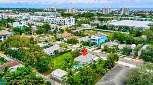 320 4 Ave, Delray Beach FL  33444-2717 exterior