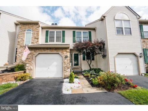 21 Bristol Ct, Norristown, PA 19403-1070