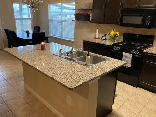201 Moulins Ln, Georgetown TX  78626-7649 exterior
