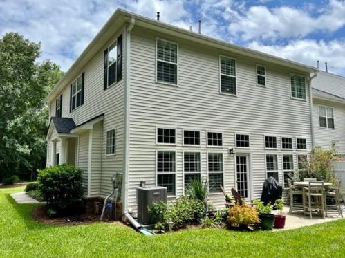 2500 Draymohr Ct, Mount Pleasant SC  29466-7110 exterior