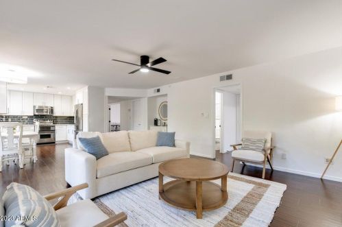 7528 Woodshire Cv, Scottsdale AZ  85258-2015 exterior