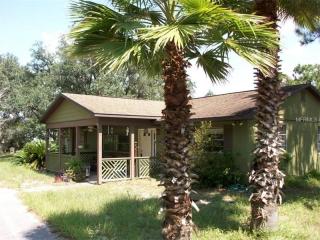18042 Owen Dr, Port Richey, FL 34667-6659