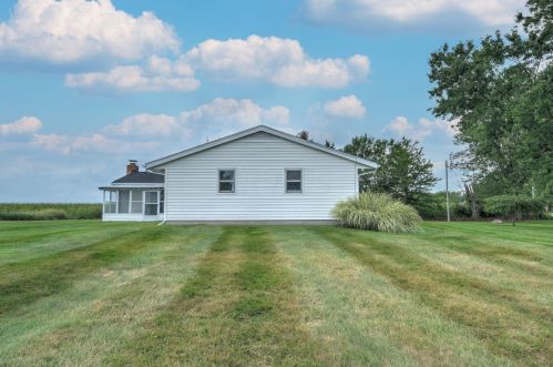 3993 Cardington Rd, Marion, OH 43302-8945