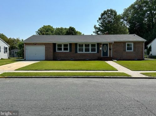 725 Ivy Dr, Seaford, DE 19973-1340