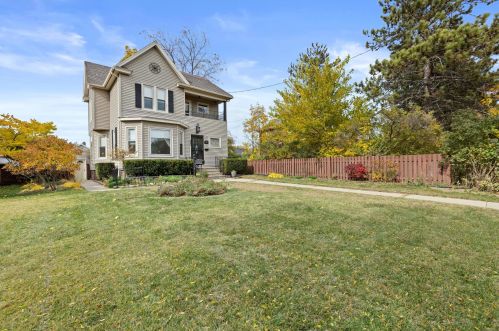 4038 7th Ave, Kenosha WI  53140-5532 exterior