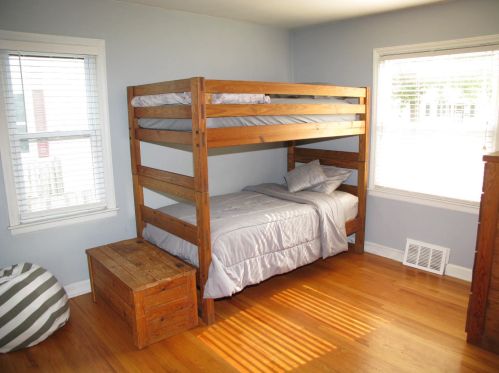 3411 95, Milwaukee WI 53222-3555 exterior