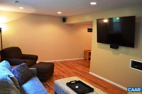 972 Greene Acres Rd, Stanardsville VA  22973-2523 exterior
