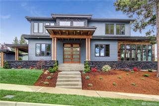 902 5th St, Kirkland, WA 98033-5634