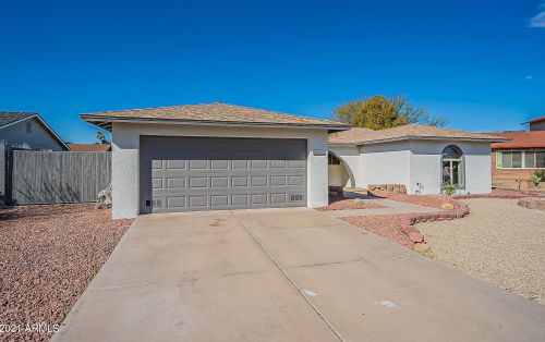 11216 54th Dr, Glendale, AZ 85304-3914