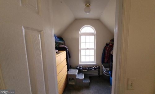 907 Mesa Ln, Collegeville PA  19426-4145 exterior