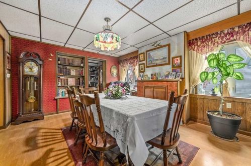 20 James St, Pittsburgh PA 15221-1581 exterior