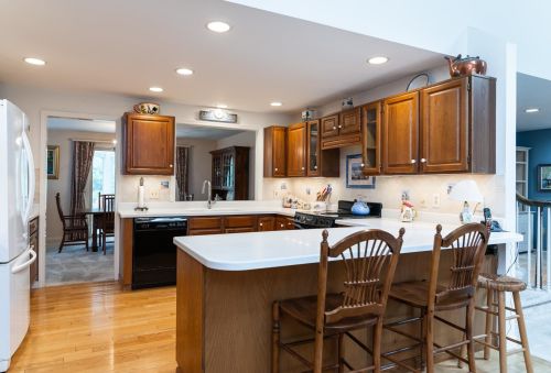 34 Atherton Ln, Amherst NH  03031-3066 exterior