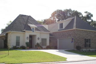 107 Gated Trinity Ct, Lafayette, LA 70506-6438
