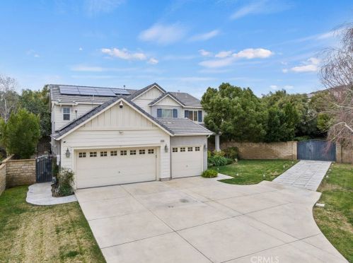 29339 Las Terreno Ln, Santa Clarita, CA 91354-1547