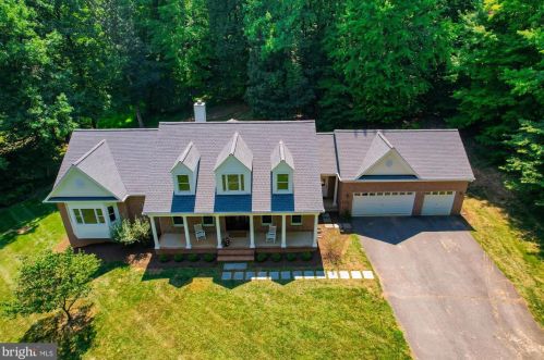41541 Carter Ridge Ln, Leesburg, VA 20176-6056