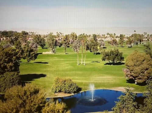 172 Kavenish Dr, Rancho Mirage, CA 92270-3244