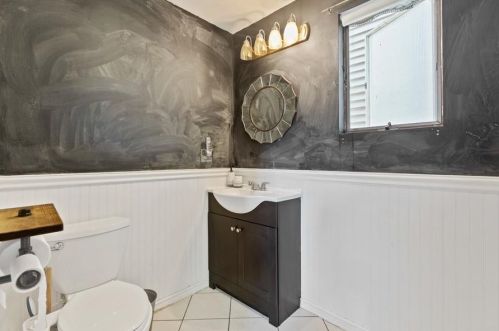 73 49th St, Bayonne NJ  07002-4015 exterior