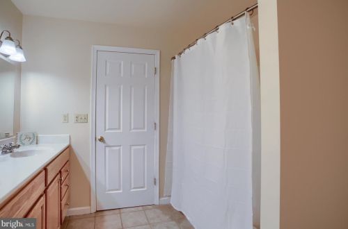 34 Wetzel St, Highspire PA  17034-1015 exterior