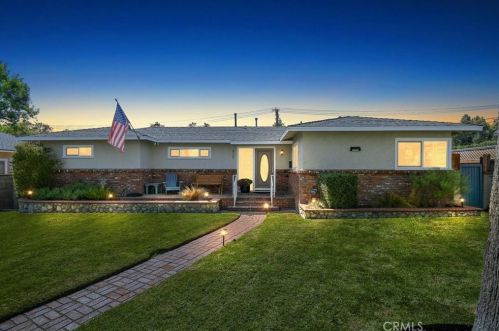 929 1st Ave, Upland, CA 91786-3904