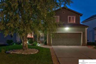 17714 Karen St, Omaha, NE 68135-3639