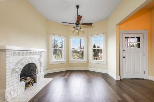 3316 Laguna Way, Oakland, CA 94602-2818