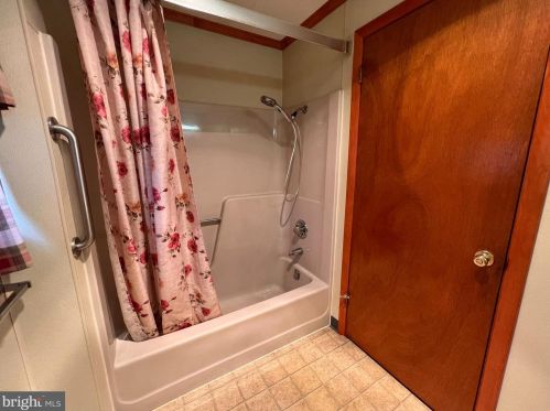 281 Gernants Church Rd, Dauberville PA  19533-8610 exterior