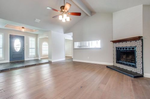 813 Sandhurst Dr, Plano TX  75025-2536 exterior