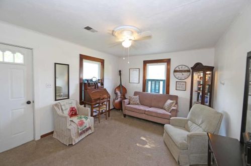 705 Charles St, Mount Vernon, OH 43050-4308