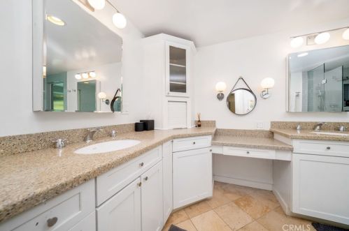 4262 Lemp Ave, North Hollywood CA  91604-2811 exterior