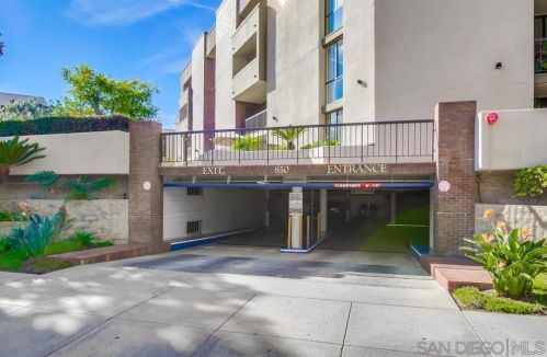 850 State St, San Diego CA  92101-6046 exterior