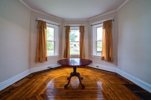 715 Fred Shuttlesworth Cir, Cincinnati OH 45229-2113 exterior