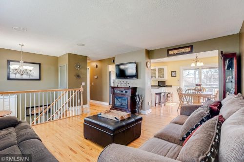 11735 Narcissus St, Minneapolis, MN 55433-2733