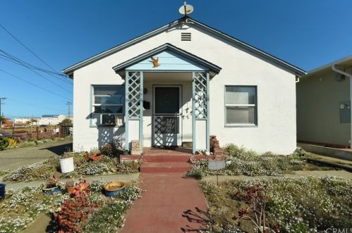 341 Main St, Pismo Beach, CA 93449-2514