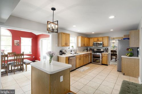 71 Easton Dr, Erial NJ  08081-4345 exterior